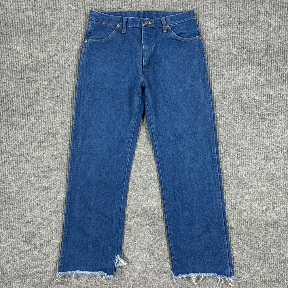Wrangler 13MWZ Cowboy Cut Original Fit Jeans Mens Size 32X32 Blue Denim Raw Hem